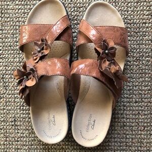 Leather Merliah Violet slide sandal by Clarks